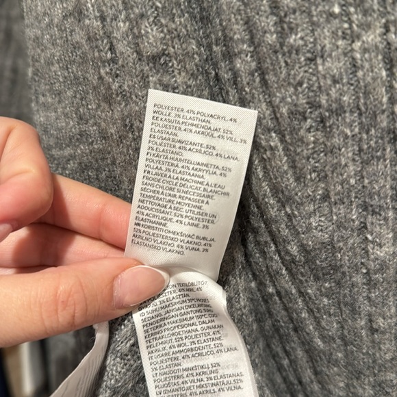 H&M Long Cardigan ; Size XXL ; Color Grey - Picture 8 of 8